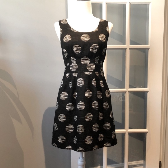 BR Fit ‘n Flare Dress - Picture 1 of 7